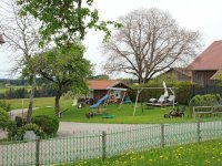 Spielplatz mit Ruheplatz