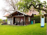 Gartenhäuschen mit Sitzecke