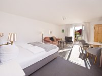 Doppelzimmer-hotel-herzberger-balkon-scheidegg-allgaeu