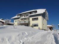 Hausansicht-winter-2