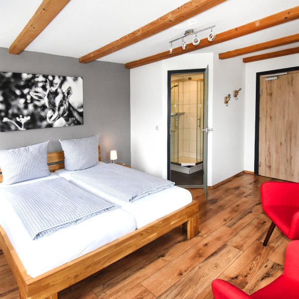 Doppelzimmer mit Bergblick im 8PEAKS