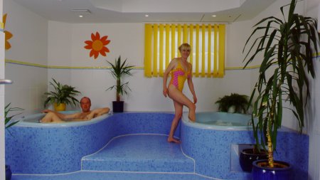 Möchten Sie einen aussergewöhnlichen Abend geniessen? Unsere Partner-Whirlpools bieten die Möglichkeit hierzu. Mit unserem Romantik-Paket beeindrucken Sie Ihren Partner. Wir stellen wir Ihnen gerne Kerzen auf, eine Flasche Champagner oder Sekt sowie Canapes bereit.