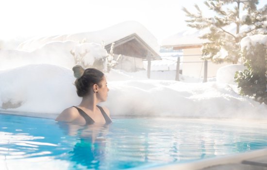 Freiberg Romantik Hotel WinterPool Winterliche Momente im Freiberg das Romantik Hotel in Oberstdorf erleben.