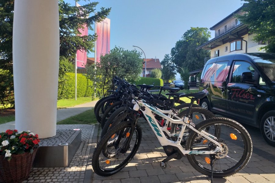 Hotel Filser Freizeitaktivität Fahrradfahren