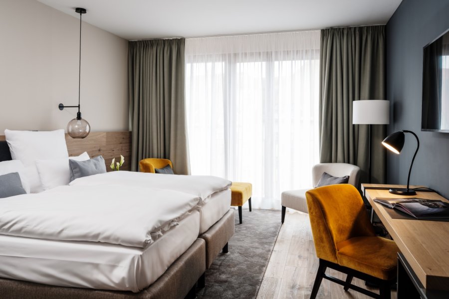 AMERON Neuschwanstein Doppelzimmer Gemütliches und modernes Doppelzimmer im AMERON Neuschwanstein in Schwangau.