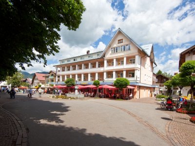 Hotel Mohren Außenansicht Sommer