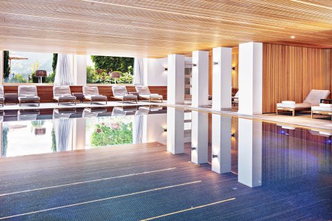 Innenpool im Hotel Allgäu Sonne in Oberstaufen