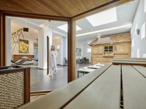 Einblick in den Wellnessbereich mit Sauna im Hotel Bannwaldsee in Halblech