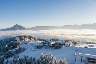 Familotel Allgäuer Berghof Außenansicht Winter