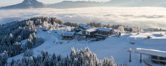 Familotel Allgäuer Berghof Außenansicht Winter