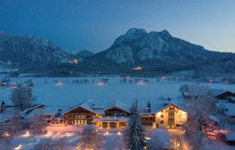 Hotel Das Rübezahl Außenansicht Winter