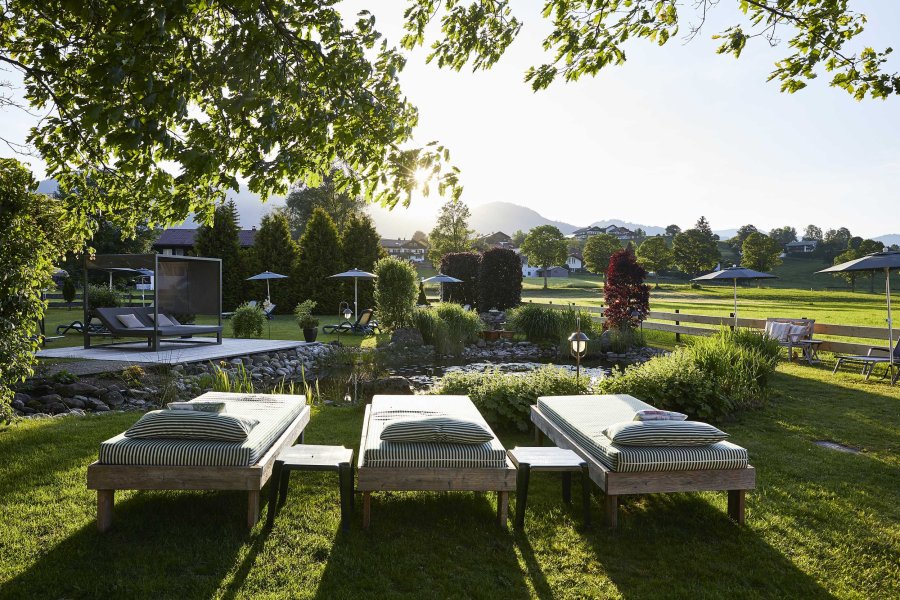 Außenansicht vom Hotel Rosenstock in Fischen im Sommer
