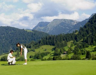 DIANA Naturpark Hotel Freizeitaktivität Golf
