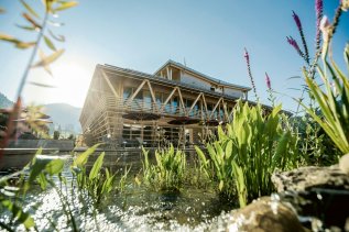 HUBERTUS Mountain Refugio Allgäu Außenansicht Sommer