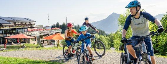 Allgäuer Berghof Freizeitaktivität Radfahren