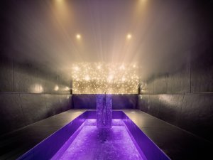 Einblick in eine der Saunen im Hotel Franks in Oberstdorf