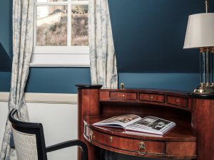 Einblick in eines der Zimmer im AMERON Neuschwanstein Hotels in Schwangau