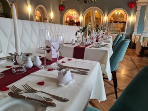 Einblick in das Restaurant im Hotel Waldsee in Lindenberg