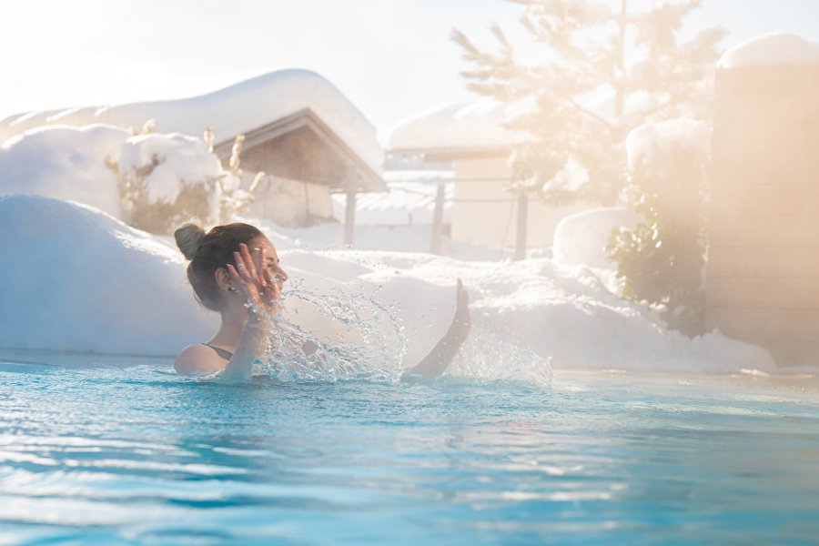 Das Freiberg Romantikhotel Außenpool Winter