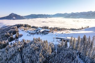 Allgäuer Berghof Außenansicht Winter