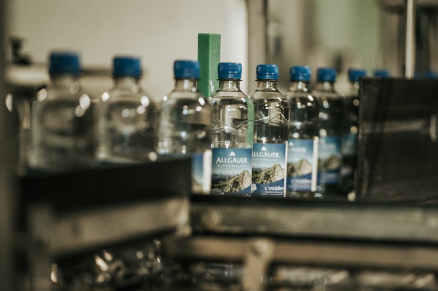 Allgäuer Alpenwasser Flaschen