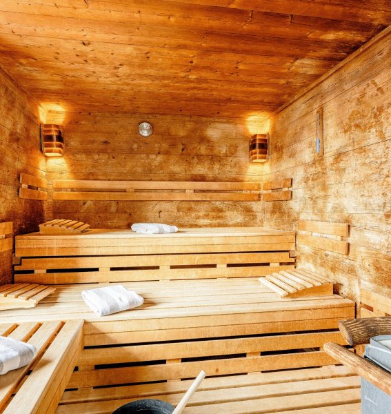 Einblick in die Sauna im Landhotel Gockelwirt in Eisenberg