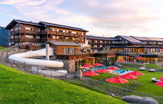 Familotel Allgäuer Berghof Hausansicht Hausansicht des Familotels Allgäuer Berghof in Gunzesried.