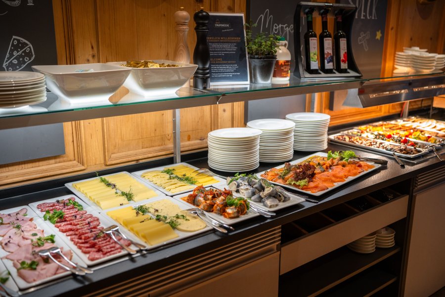 Mondi Resort Oberstaufen Frühstücksbuffet Frühstücksbuffet im Mondi Resort Oberstaufen.