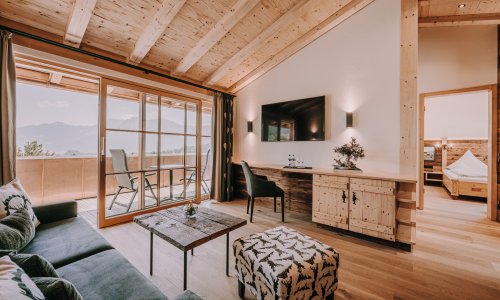 Einblick in eine Suite in der Alpe Dornach in Oberstdorf.