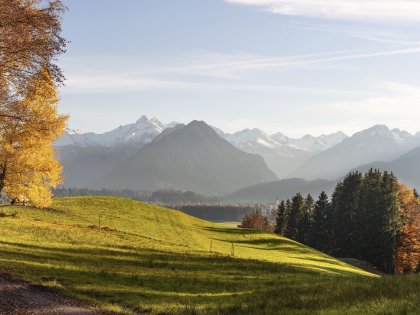 Lena Grabecki Hotel Exquisit Herbstlandschaft Eine Herbstlandschaft in der Nähe des Hotels Exquisit in Oberstdorf.