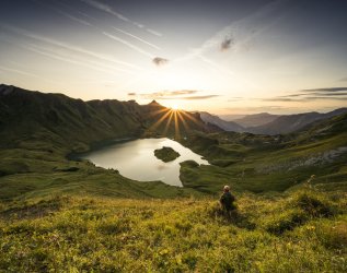 Blick auf den Schreckensee in der Nähe des Hotels Prinz-Luitpold-Bad in Bad Hindelang.