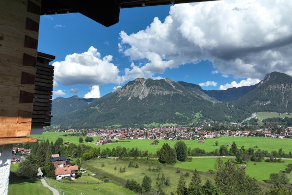 Ausblick vom Naturhotel Waldesruhe in Oberstdorf.