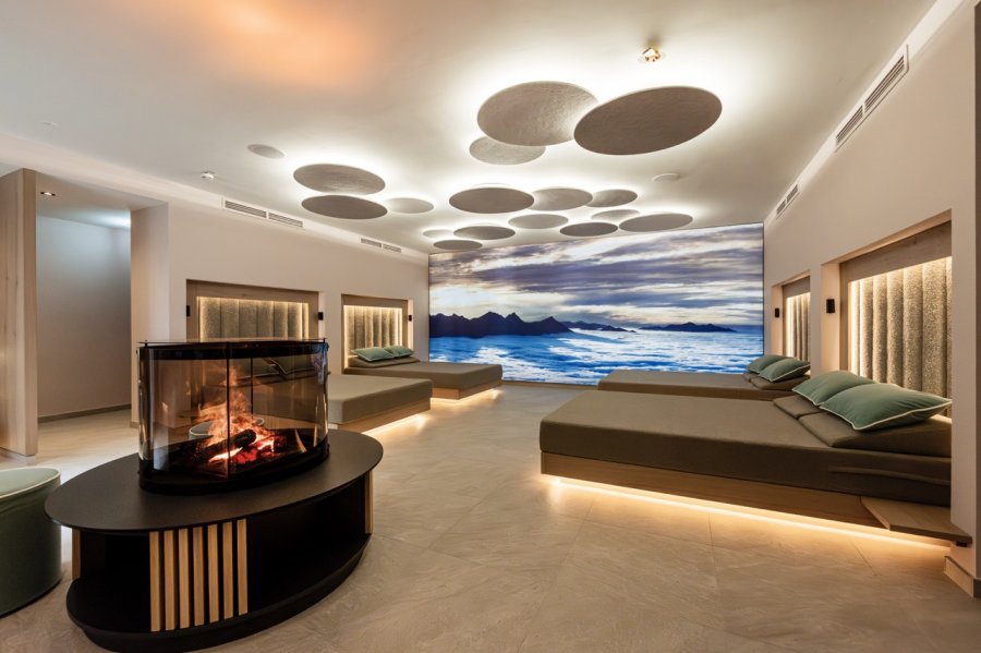 Bayerischer Hof Wellness Einblick in den Wellnessbereich im Hotel Bayerischer Hof in Oberstaufen.