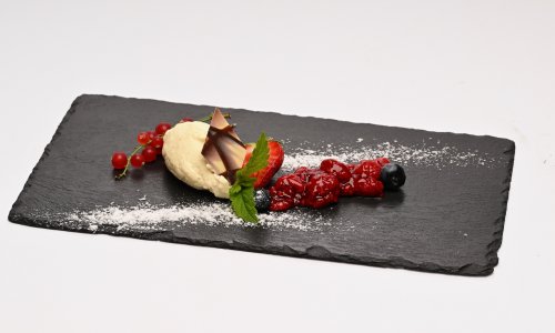 Alpenhof Oberstdorf Hotel & SPA Sauna Eine Nachspeise im Alpenhof Oberstdorf Hotel & SPA.