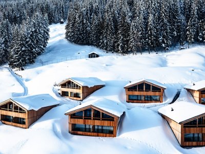 Blick auf das Torgheles Wald & Fluh im Winter in Balderschwang.