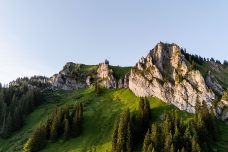 Wald & Wiesn Berghotel Balderschwang Berge Ausblick auf die Berge im Sommer im Wald & Wiesn Berghotel Balderschwang.