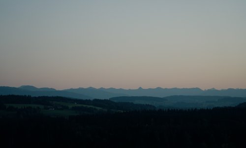 Blick auf die Alpen im Berghotel Jägerhof in Isny.