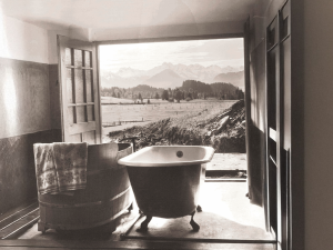 Chronik von den Moorkabinen im Sonnenalp Resort in Ofterschwang