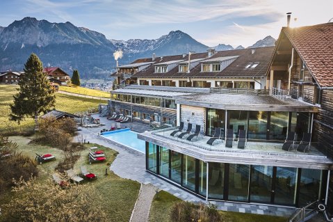 Blick auf das Hotel Oberstdorf in Oberstdorf.