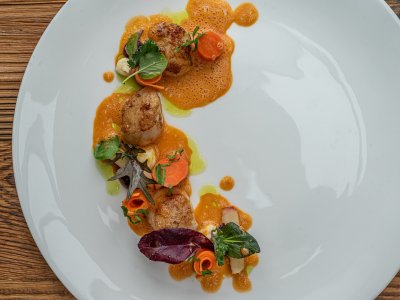 Eine ansprechend angerichtete Speise im Hotel Franks in Oberstdorf.