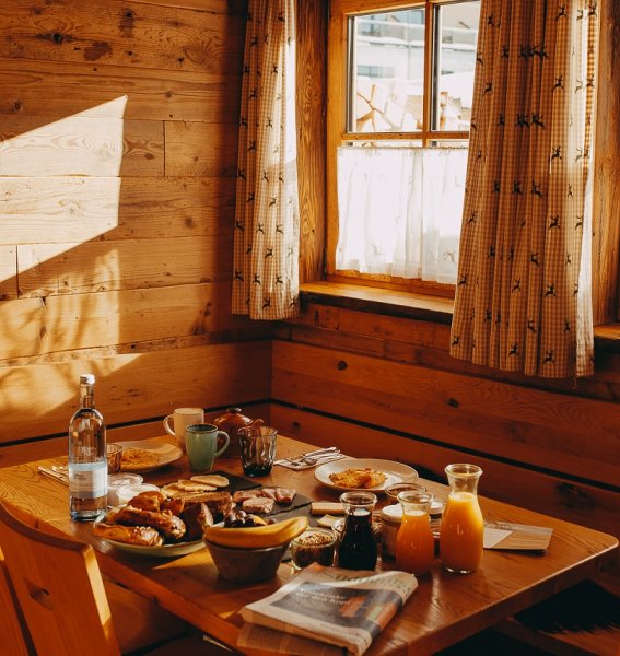 Frühstück in den Alpin Chalets Oberjoch in Bad Hindelang.