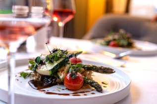 Eine Speise im Panoramahotel Oberjoch in Bad Hindelang.
