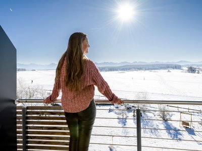 Ausblick vom Balkon im Winter im Weitblick Allgäu in Marktoberdorf.