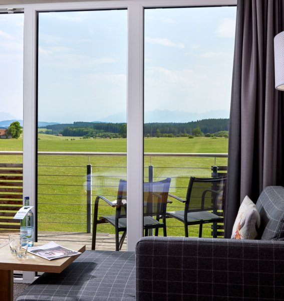 Einblick in ein Zimmer im Weitblick Allgäu in Marktoberdorf.