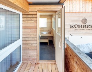 Einblick in die Sauna des Hotel Kühberg in Oberstdorf.