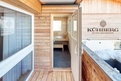 Einblick in die Sauna des Hotel Kühberg in Oberstdorf.