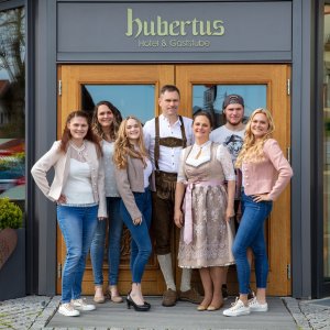 Die Gastgeberfamilie des Landgasthof Hubertus in Apfeltrang.