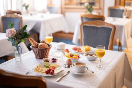 Das Frühstück im Hotel Filser in Oberstdorf.