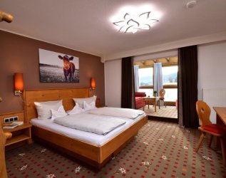 Ein Zimmer des Landhotel Alphorn in Ofterschwang.
