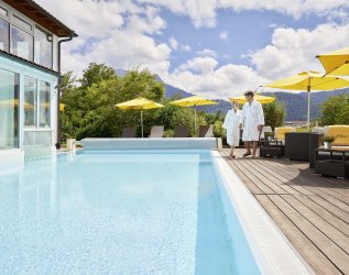 Der Außenpool des Hotel Sommer in Füssen.